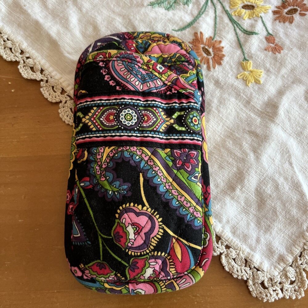 Vera Bradley Symphony In Hue Retired Eyeglass Case Paisley Floral